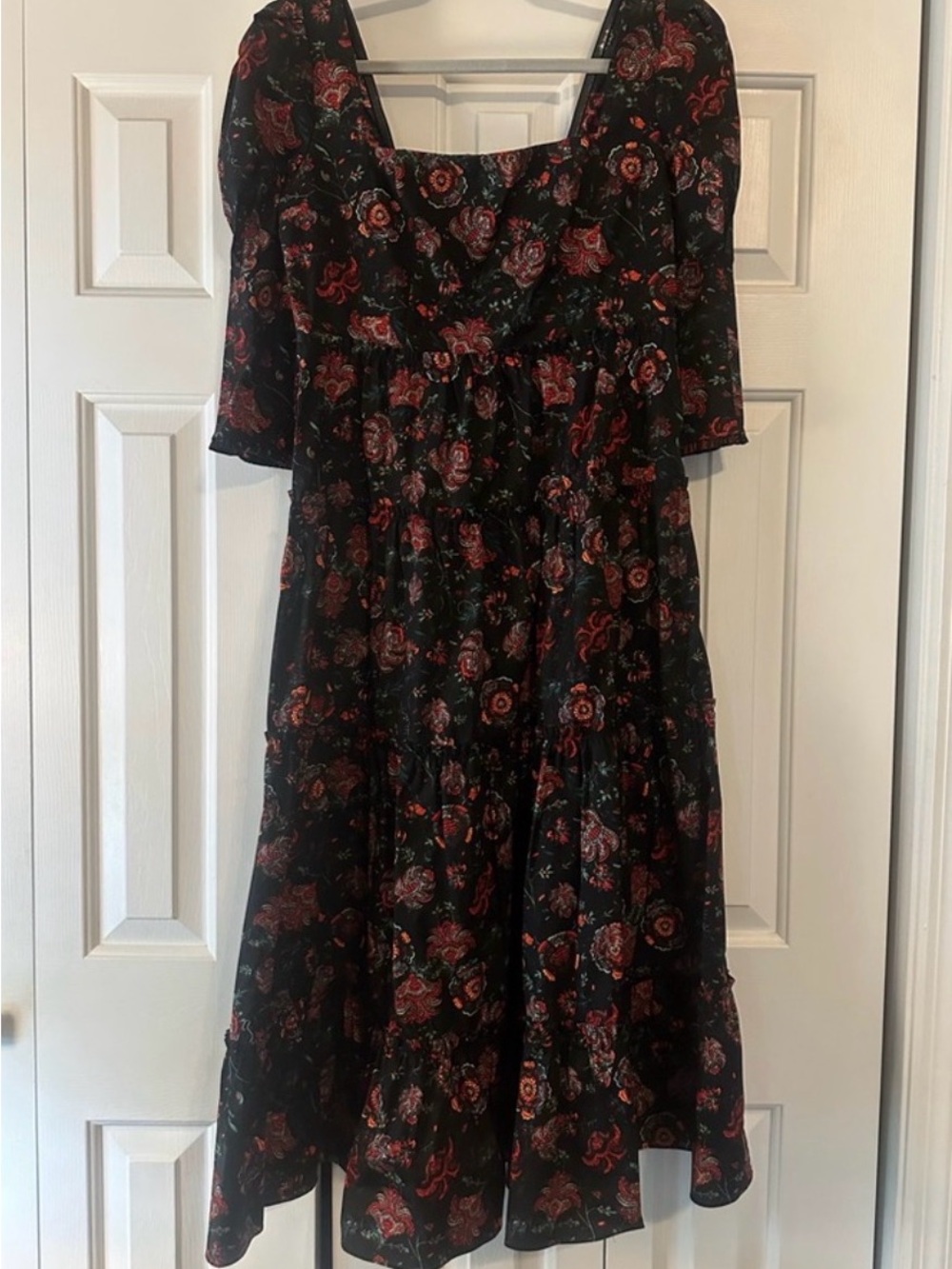Diane Von Furstenberg Black Floral Puff-Sleeve Midi Dress - Picture 6 of 6